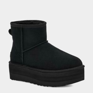 UGG Platform Mini